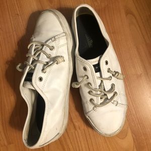 Sperry all leather white sneaker